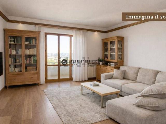 Appartamento in vendita di 124 m² in Via dei Castagni