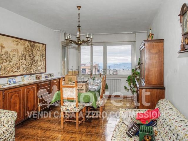 Appartamento in vendita di 124 m² in Via dell&apos Evangelista, 2
