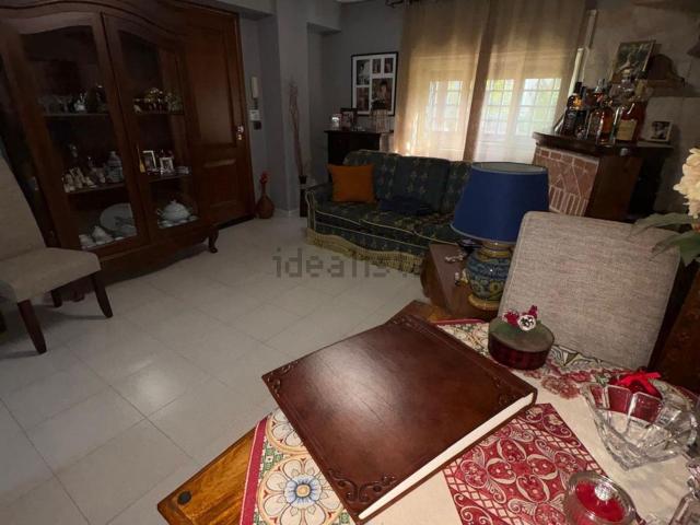 Appartamento in vendita di 124 m² in Via della Ninfea, 6