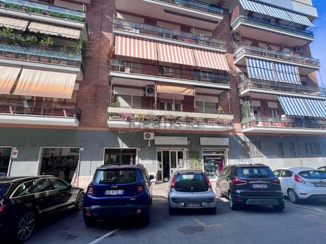Appartamento in vendita di 124 m² in Via delle Aleutine, 28