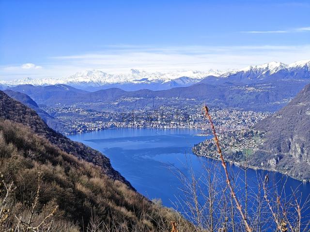 Appartamento in vendita di 124 m² in Via Fontanella