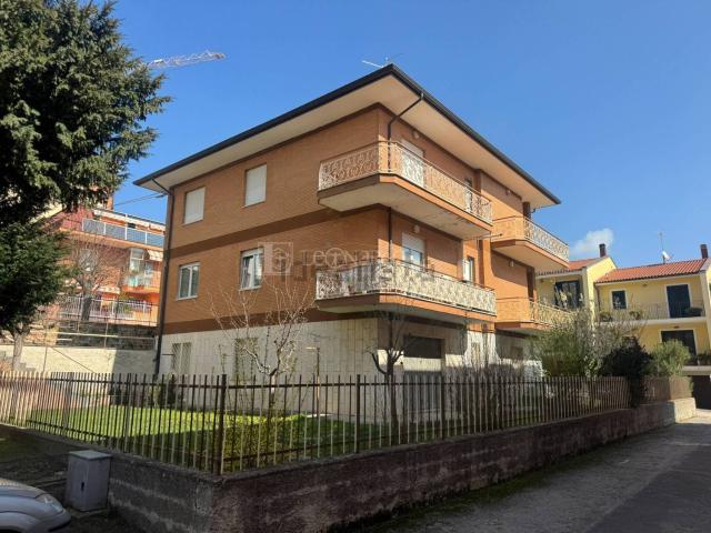 Appartamento in vendita di 124 m² in Via Faraone, 4