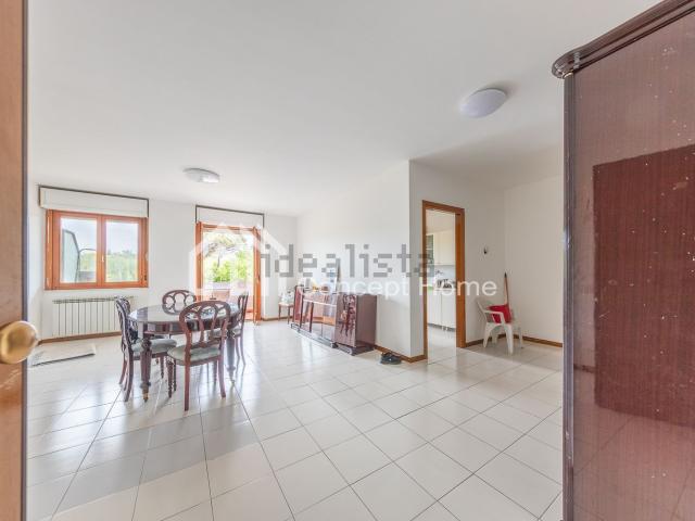 Appartamento in vendita di 124 m² in Via Federico Fellini, 9