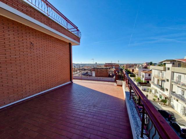 Appartamento in vendita di 124 m² in Via Francesco Donati