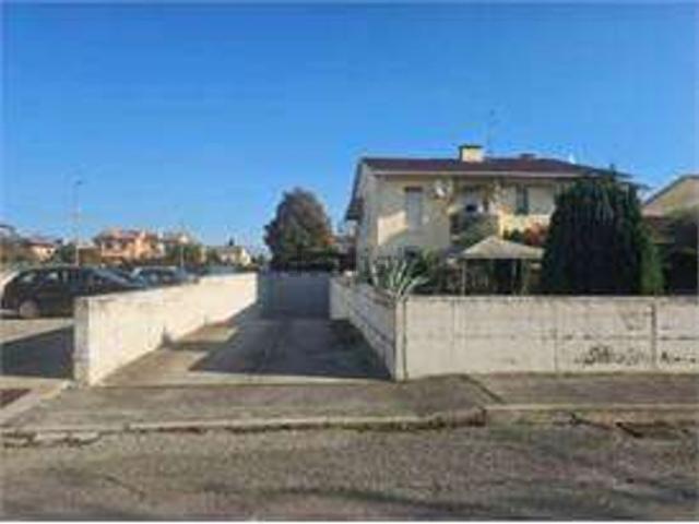 Appartamento in vendita di 124 m² in Via Lugo di Romagna