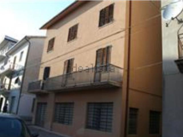 Appartamento in vendita di 124 m² in Via Montegrappa