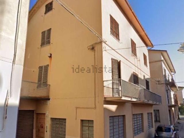 Appartamento in vendita di 124 m² in Via Montegrappa, 35