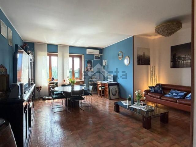 Appartamento in vendita di 124 m² in Via Padova, 109