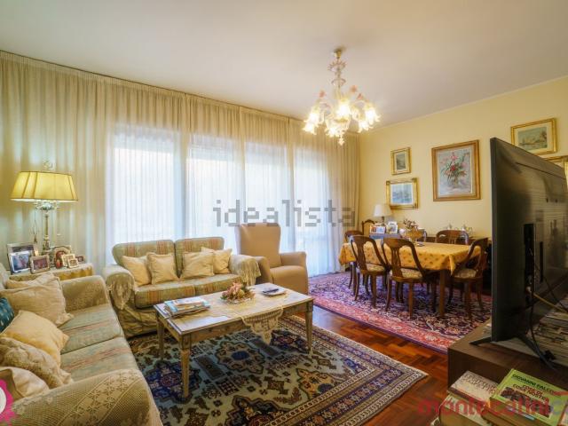 Appartamento in vendita di 124 m² in Via Paolo Casciani, 78