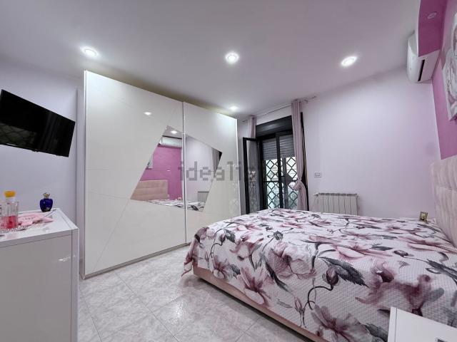 Appartamento in vendita di 124 m² in Via Pietro Castelli, 90
