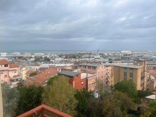 Appartamento in vendita di 124 m² in Via Quarnaro