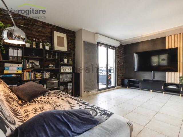 Appartamento in vendita di 124 m² in Via Romagna