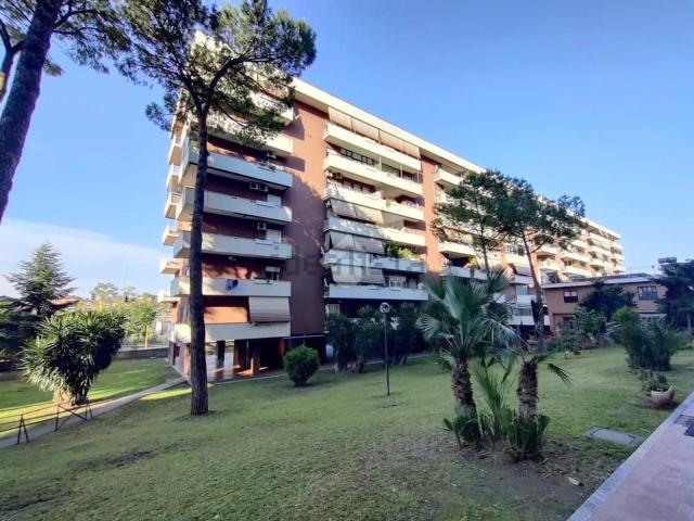 Appartamento in vendita di 124 m² in Viale Bruno Pelizzi, 147