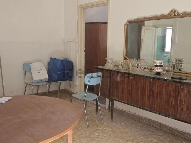 Appartamento in vendita di 124 m² in Viale Giacomo Matteotti, 25