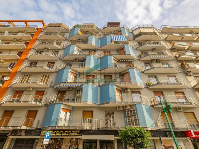 Appartamento in vendita di 124 m² in Viale Japigia, 42