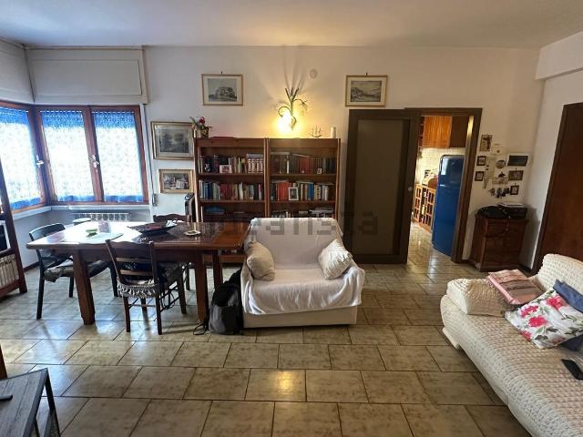 Appartamento in vendita di 124 m² in Viale Sidney Sonnino, 94