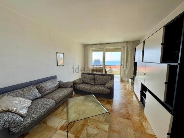 Appartamento in vendita di 124 m² in Corso degli Inglesi