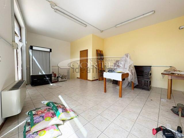 Appartamento in vendita di 124 m² in Piazza Leopardi, 17
