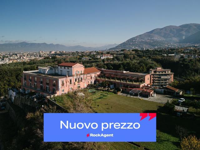 Appartamento in vendita di 124 m² in Salita Scanzano, 10