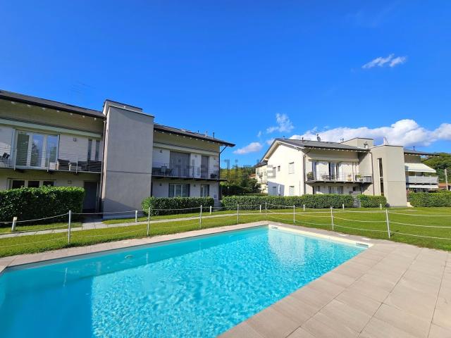 Appartamento in vendita di 125 m² in Via C. Cavour, 134