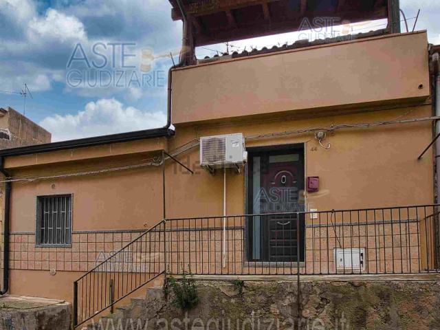Appartamento in vendita di 125 m² in Via Colletta, 44