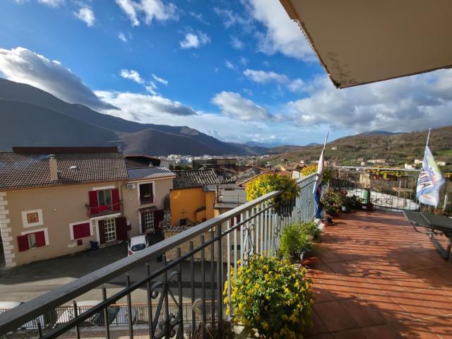 Appartamento in vendita di 125 m² in Via Cortine