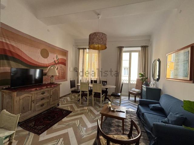 Appartamento in vendita di 125 m² in Via Cavour