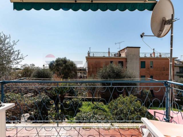 Appartamento in vendita di 125 m² in Via Capolungo, 54
