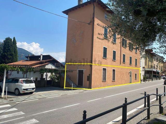 Appartamento in vendita di 125 m² in Via Carozzi, 80