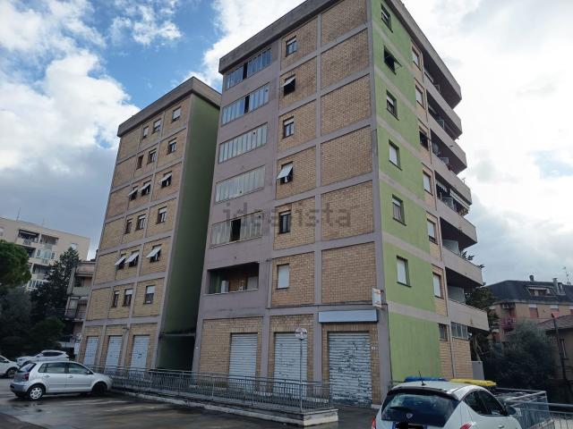 Appartamento in vendita di 125 m² in Via Carlo Grabher, 10