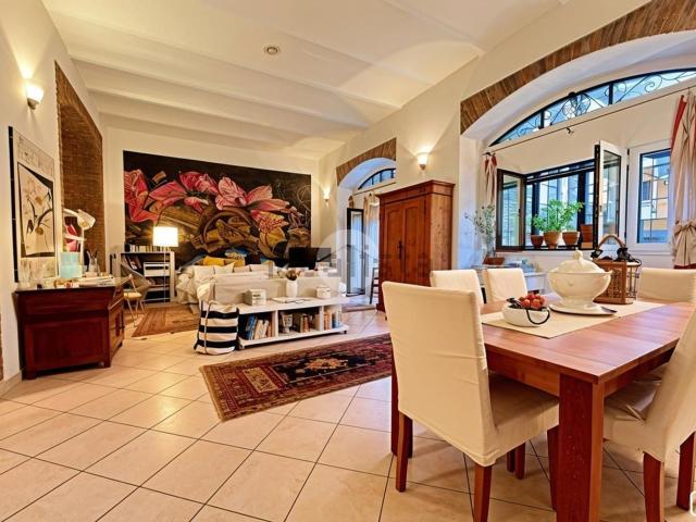 Appartamento in vendita di 125 m² in Via Carlo Imbonati, 10