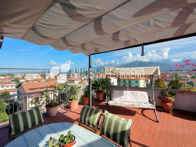 Appartamento in vendita di 125 m² in Via Casamicciola, 38