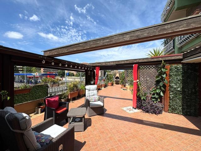 Appartamento in vendita di 125 m² in Via Casilina, 1005