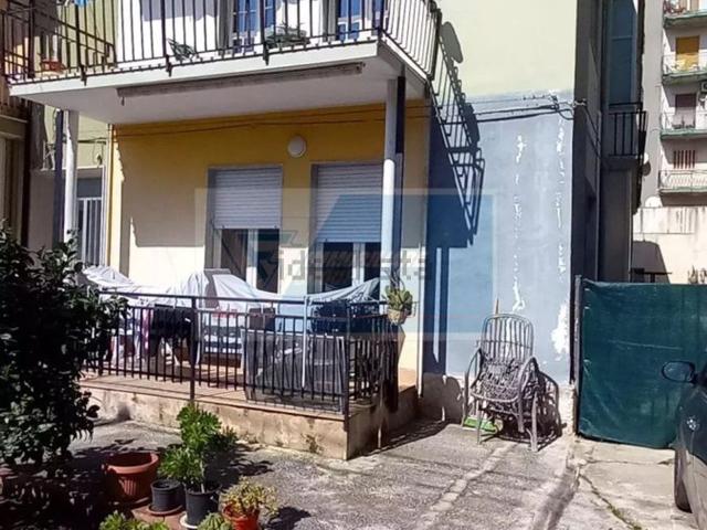 Appartamento in vendita di 125 m² in Via Cassaro, 11