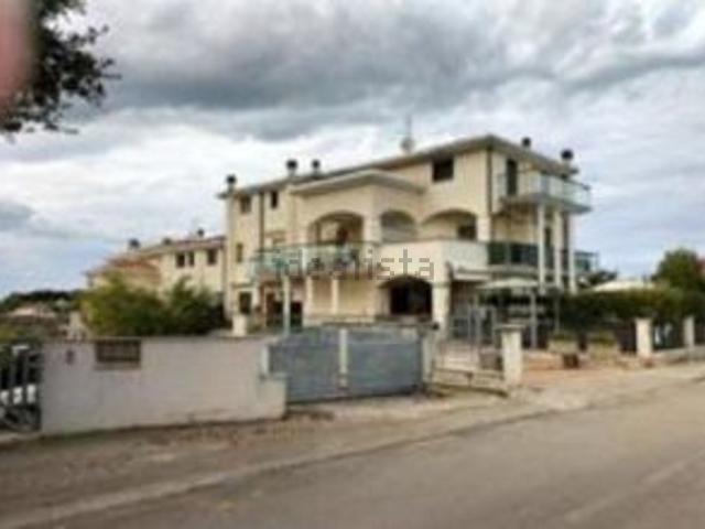Appartamento in vendita di 125 m² in Via Cesare de Titta, 36