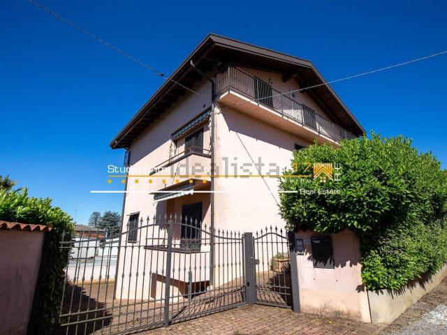 Appartamento in vendita di 125 m² in Via Cesura, 48