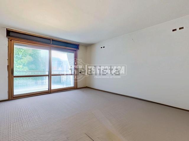 Appartamento in vendita di 125 m² in Via A. Murri, 21