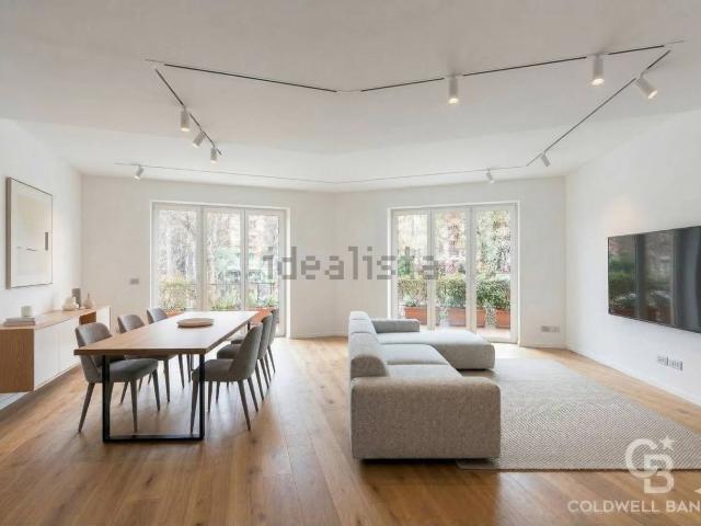 Appartamento in vendita di 125 m² in Via Anastasio II, 274
