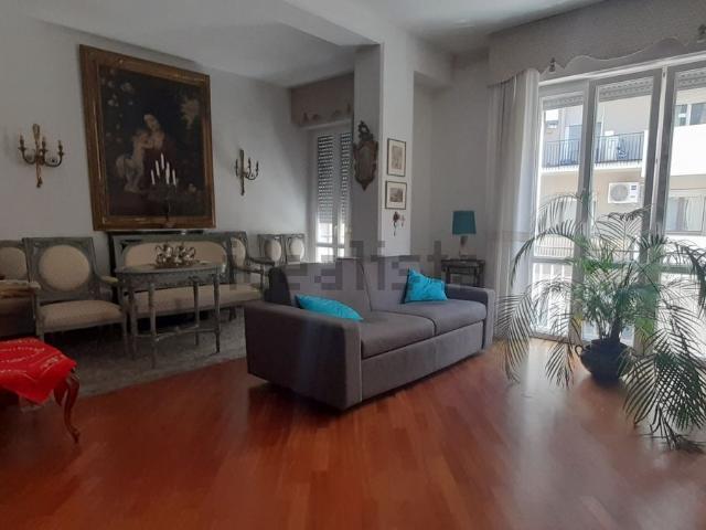 Appartamento in vendita di 125 m² in Via Agostino de Pretis