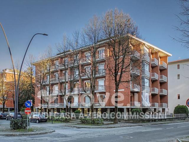 Appartamento in vendita di 125 m² in Via Alessandro Manzoni, 30