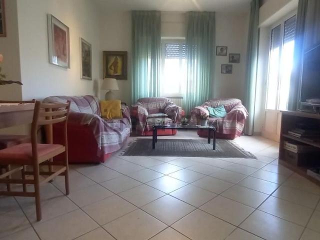 Appartamento in vendita di 125 m² in Via G. Papini, 39