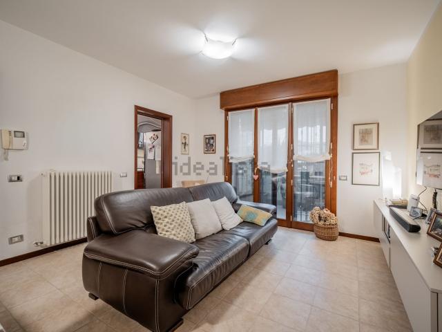 Appartamento in vendita di 125 m² in Via Gattalupa