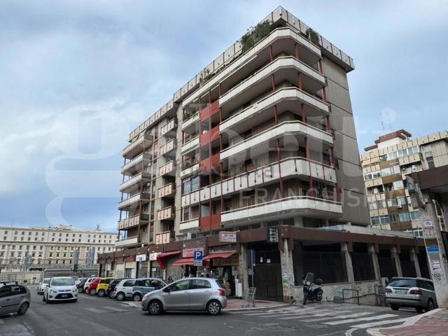 Appartamento in vendita di 125 m² in Via Gaetano Devitofrancesco