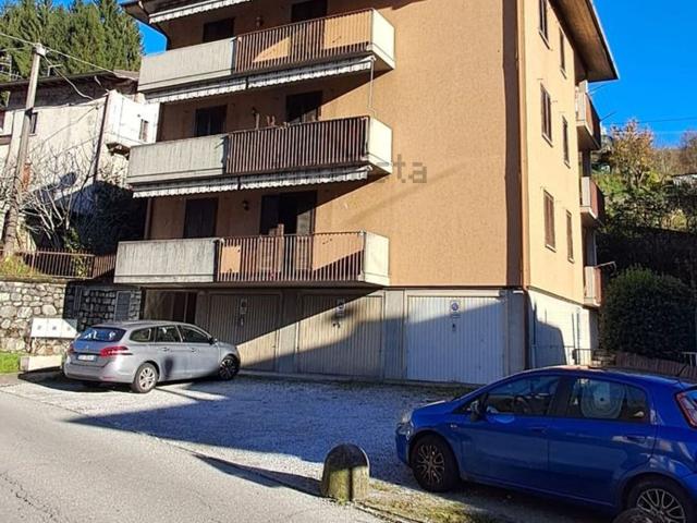 Appartamento in vendita di 125 m² in Via Gaetano Donizetti