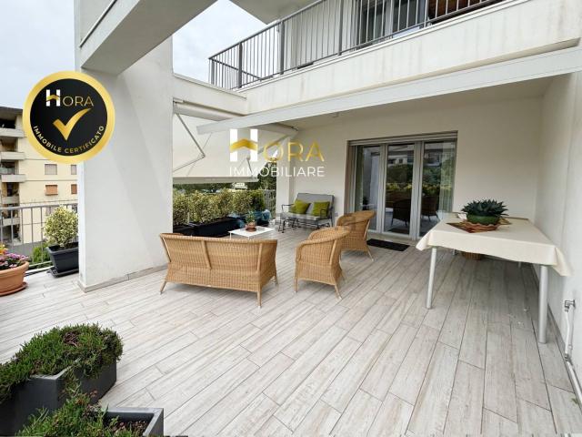 Appartamento in vendita di 125 m² in Via Galileo Galilei