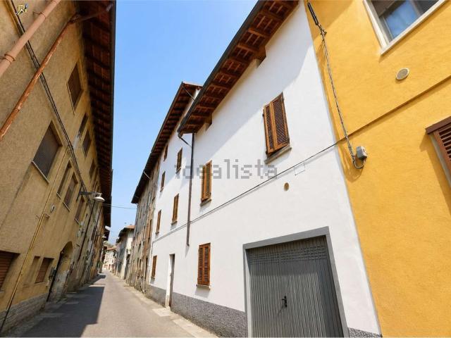Appartamento in vendita di 125 m² in Via Gallarini, 14