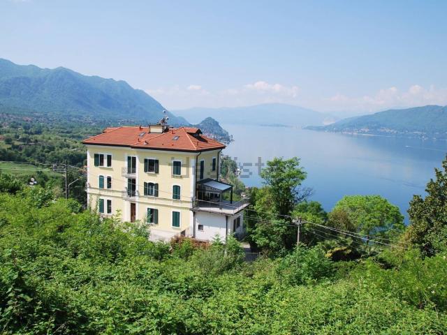 Appartamento in vendita di 125 m² in Via Germignaga, 1