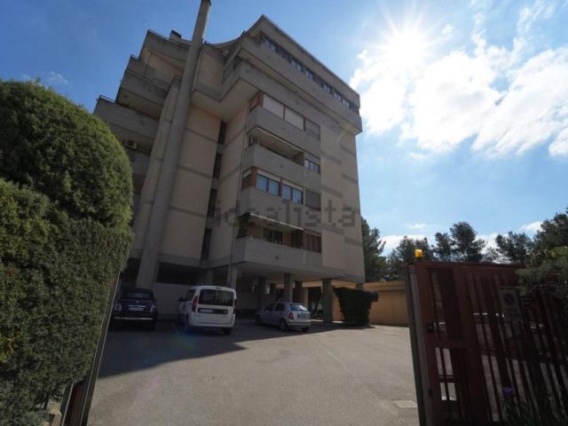 Appartamento in vendita di 125 m² in Via Gesualdo da Venosa, 7