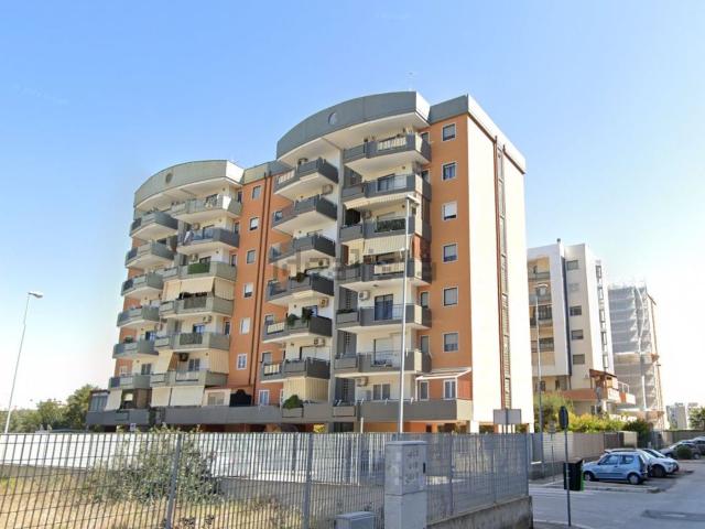 Appartamento in vendita di 125 m² in Via Giuseppe Cardinale, 3