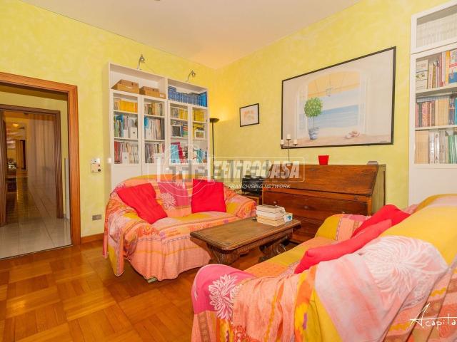 Appartamento in vendita di 125 m² in Via Giuseppe Maria Savani